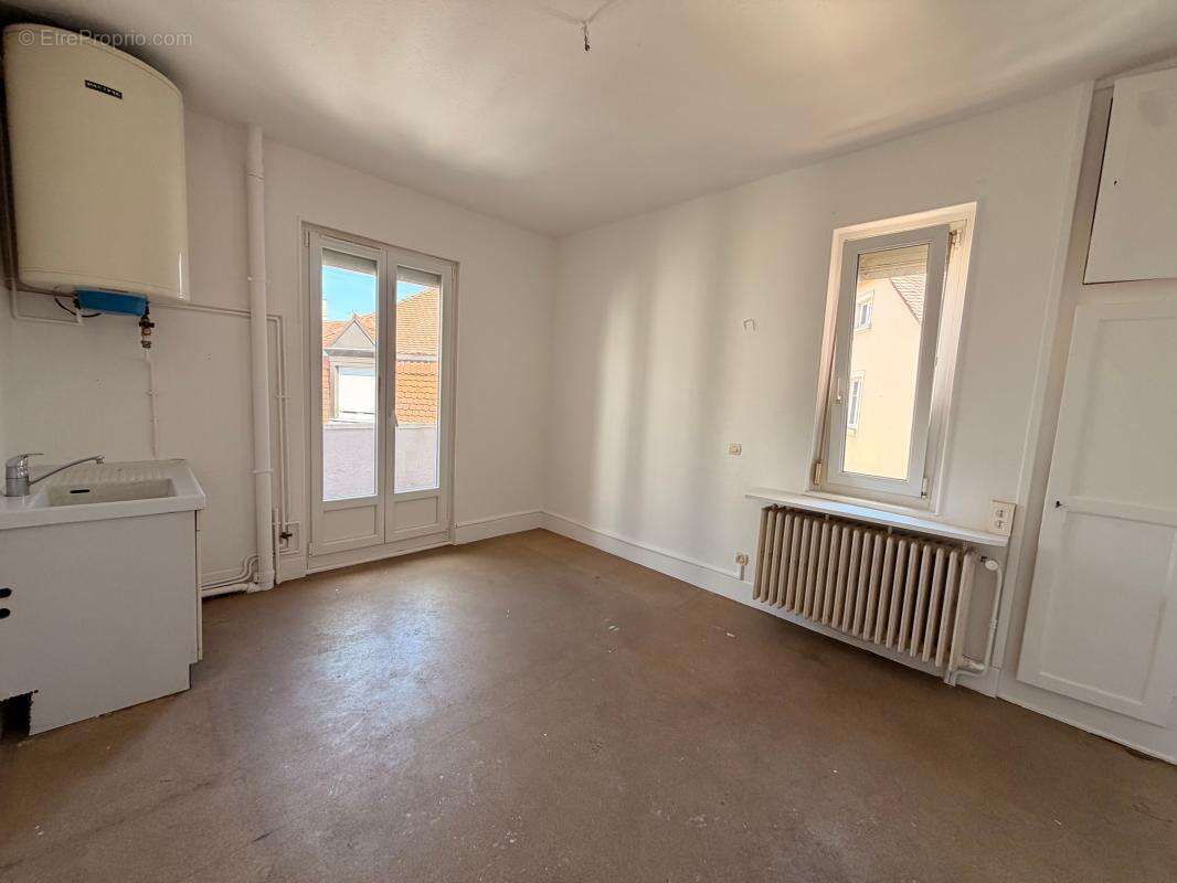 Neudorf – T3 de 74 m² avec double balcon - photo 8