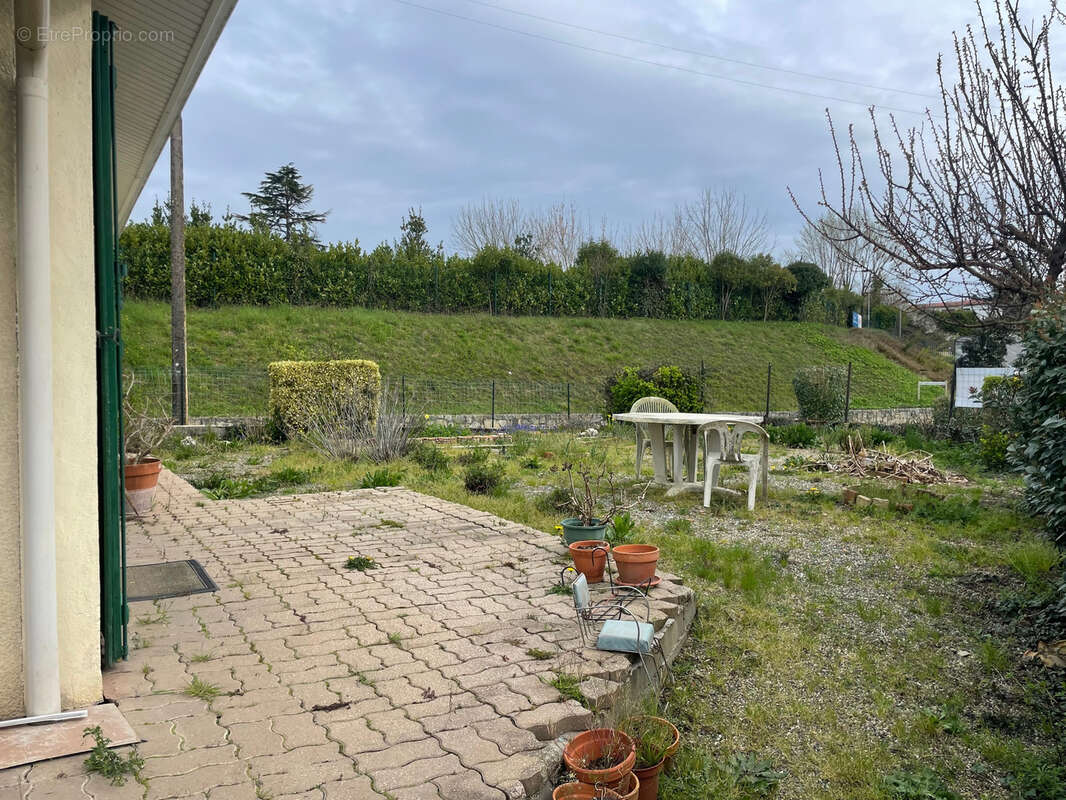 La Réole centre - Maison plain-pied de 92 M2 avec garage et jardin - photo 22