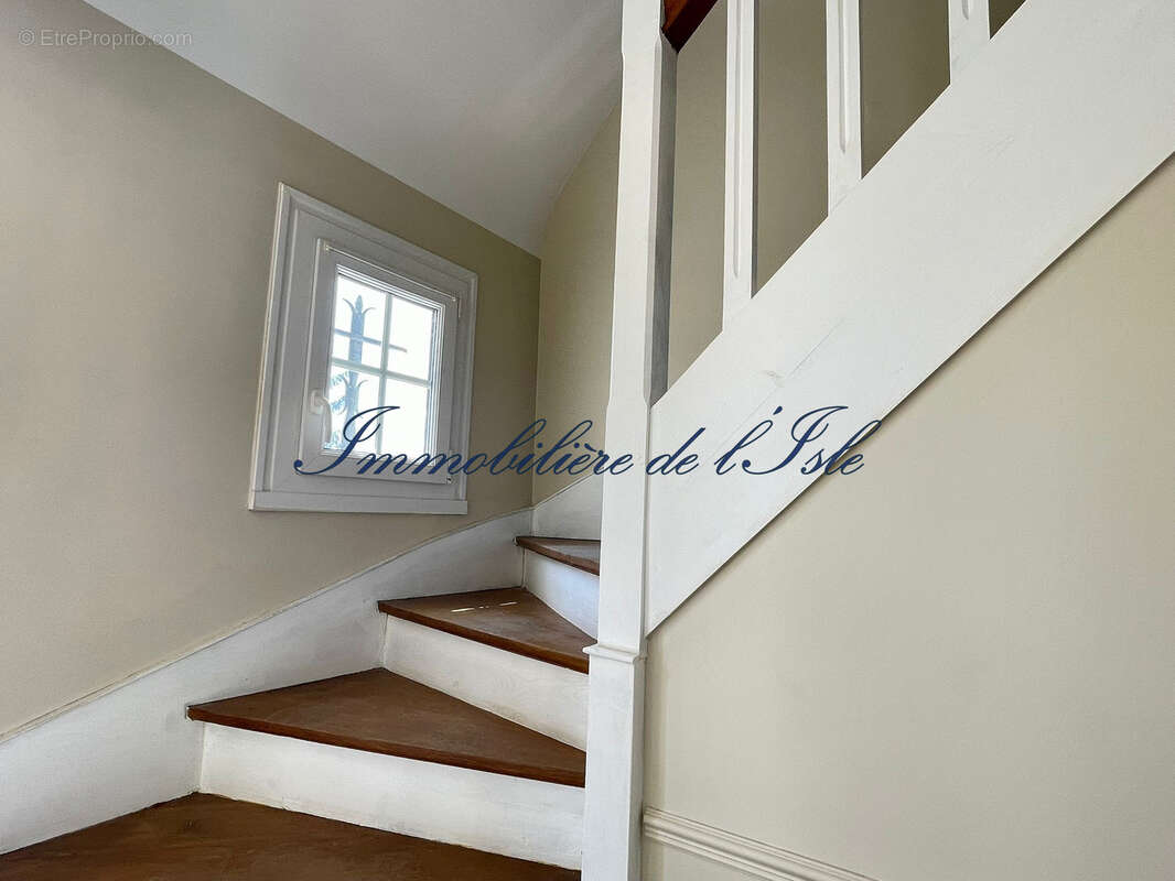 Maison à COULOUNIEIX-CHAMIERS