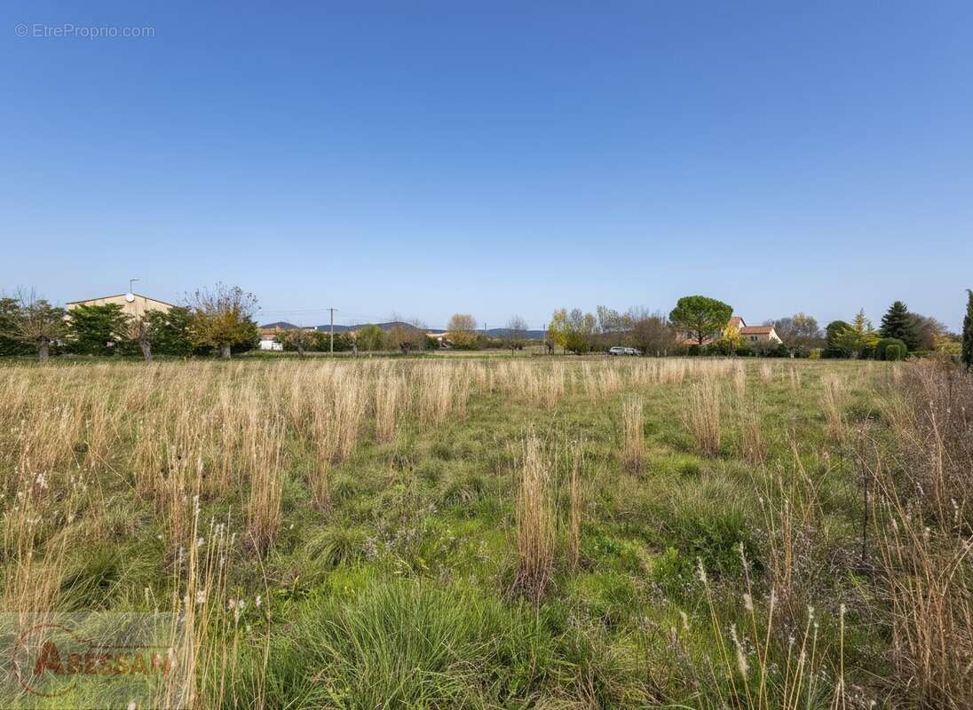 Terrain à SAINT-CHRISTOL-LES-ALES