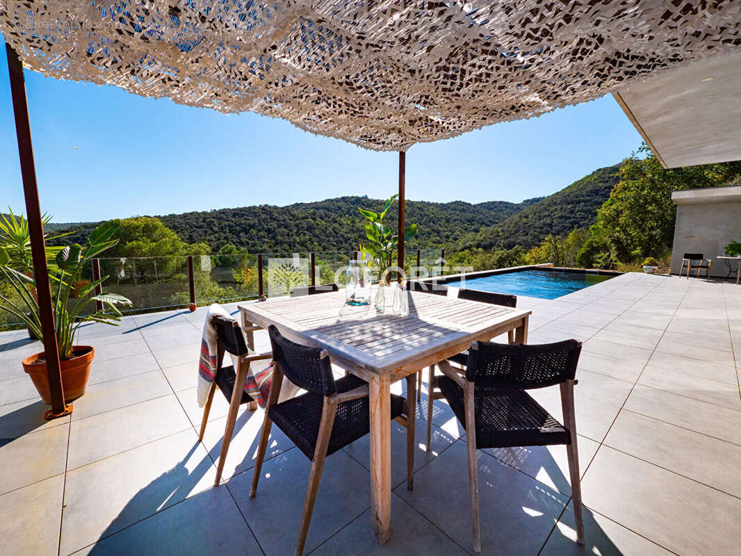 Thuir, maison d'architecte avec piscine. - photo 5