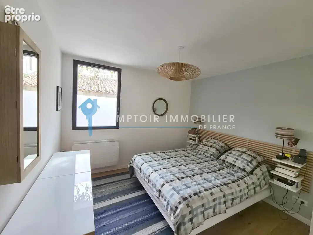 Dépt Hérault (34), à vendre MONTPELLIER Arceaux Maison P5 - Terrasse de 26m2 - Parkings - photo 7