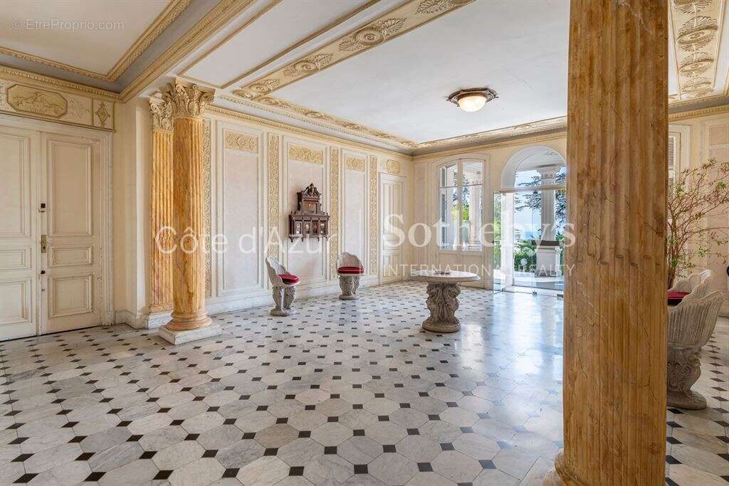 Exclusivité, appartement de prestige au sein de la Villa Diano, demeure historique du Mont Boron - photo 18