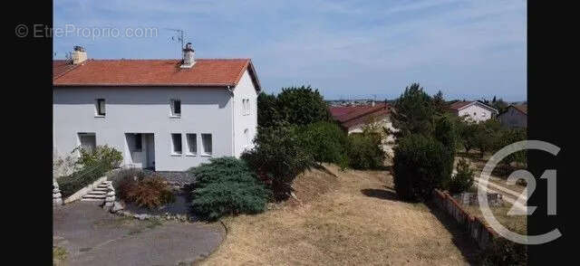 Maison 139 m² à Saint-Cyr  - photo 17