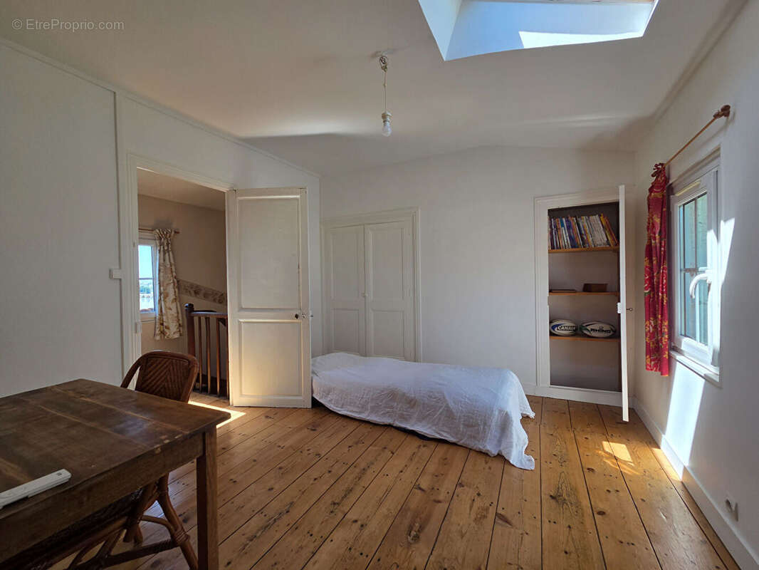 Maison Angouleme 8 pièce(s) 153 m2 - photo 15