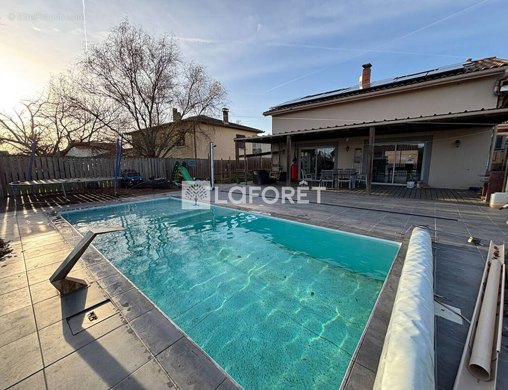 Maison à MIREPOIX-SUR-TARN