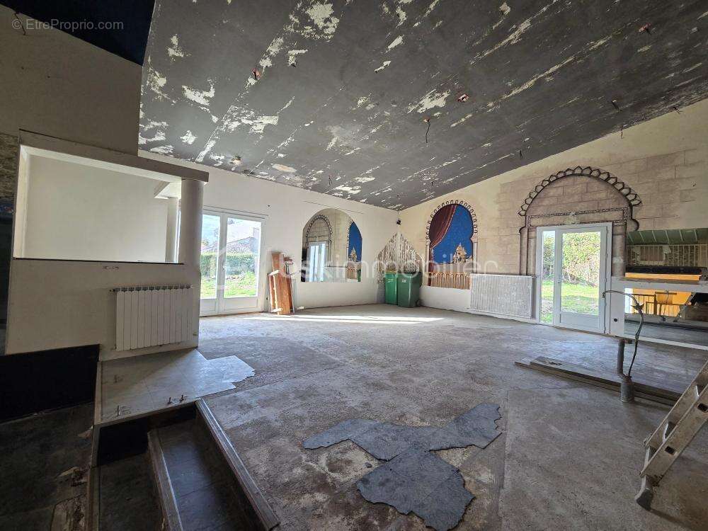 Maison à SAINT-LAURS