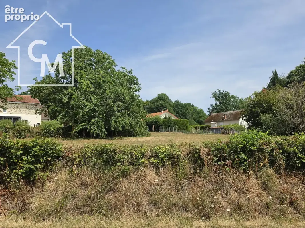 Maison de campagne à rénover avec dépendances et terrain de plus d'un hectare - photo 31