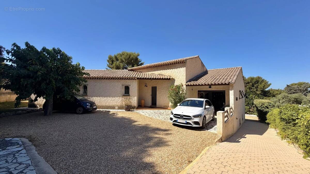 Maison à VITROLLES