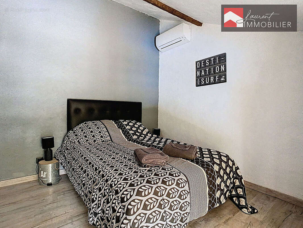 Maison à CHAVANNES-SUR-REYSSOUZE