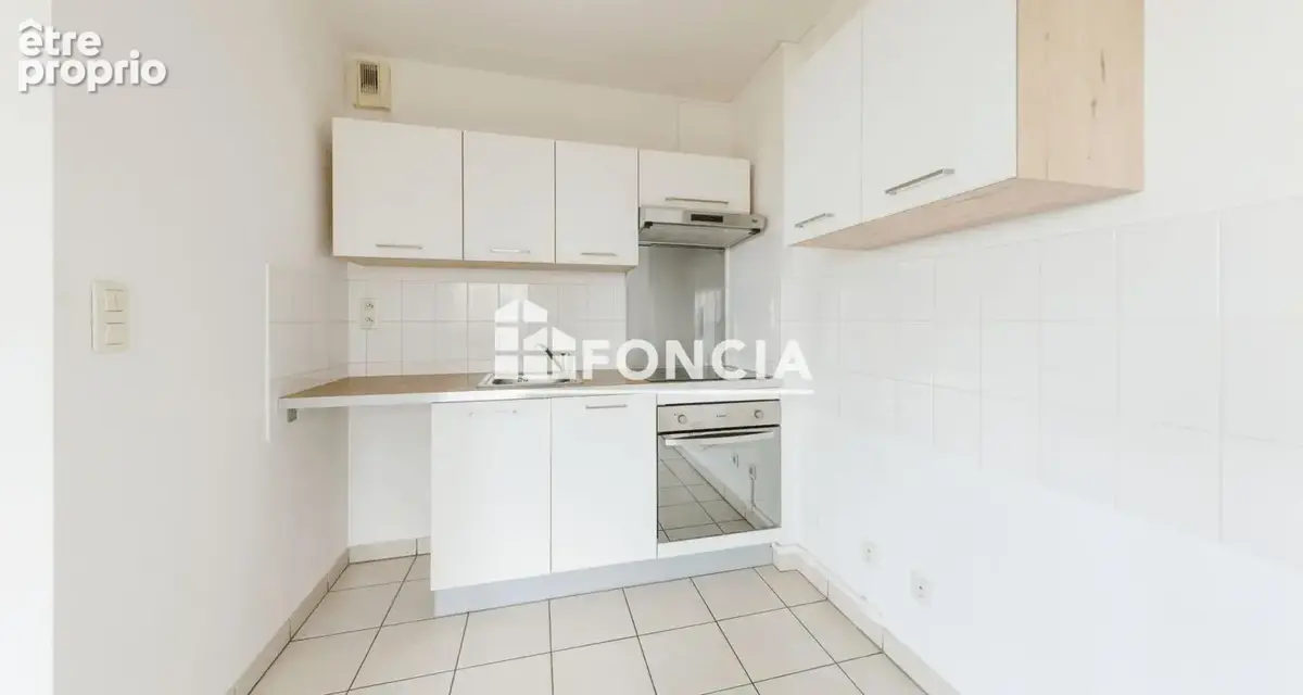 POUR INVESTISSEUR- T2 56m2 dans résidence de 2003 rue du rassat - photo 4