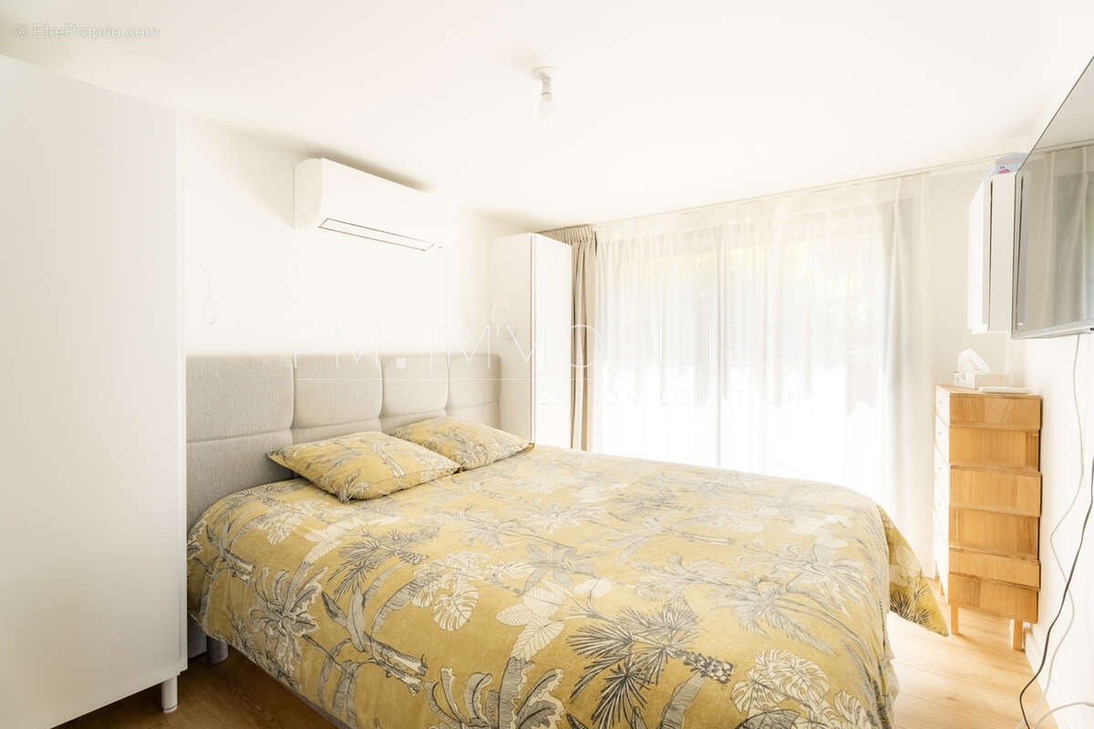 Maison à LE CASTELLET