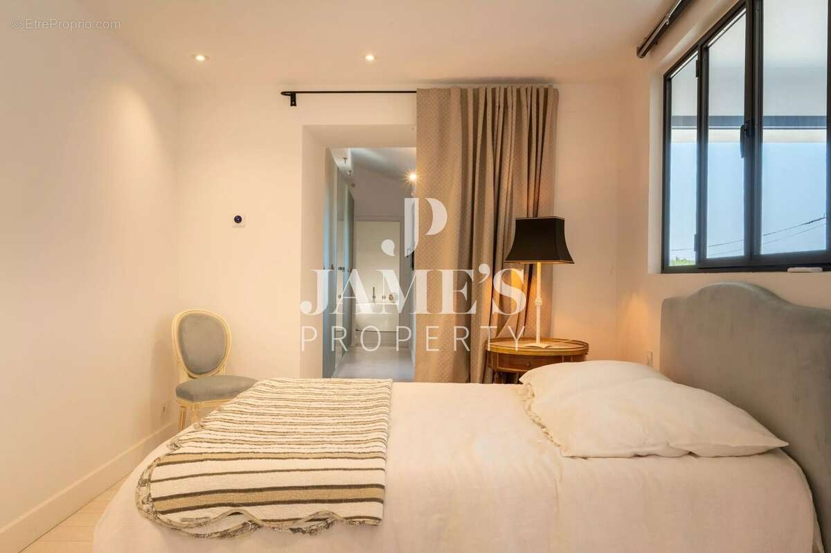 Maison 121 m² à Saint-Remy-De-Provence  - photo 5