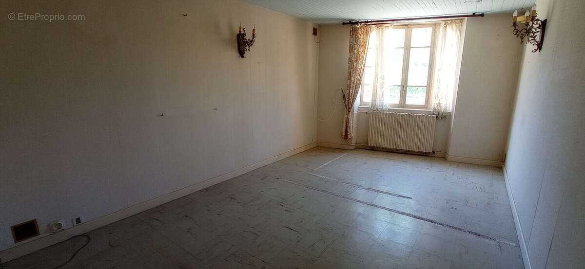 Vente maison f7 marcillat en combraille - photo 8