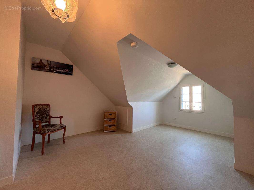 Maison à SAINT-DENIS-EN-VAL