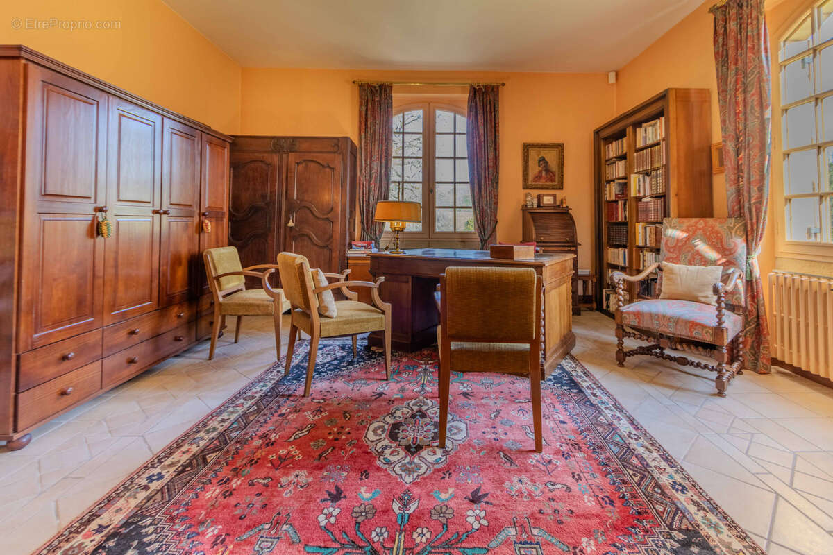 Maison à SAINT-CYPRIEN