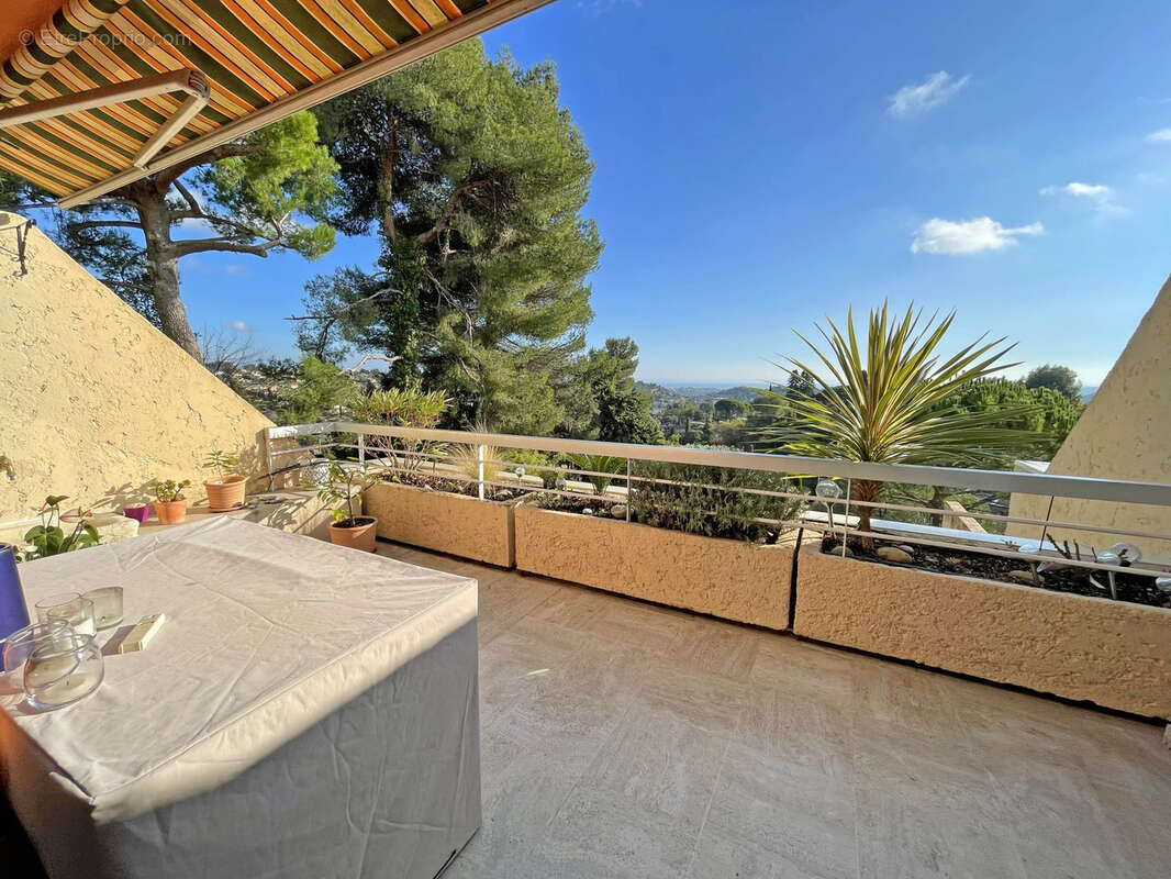 Appartement à VENCE