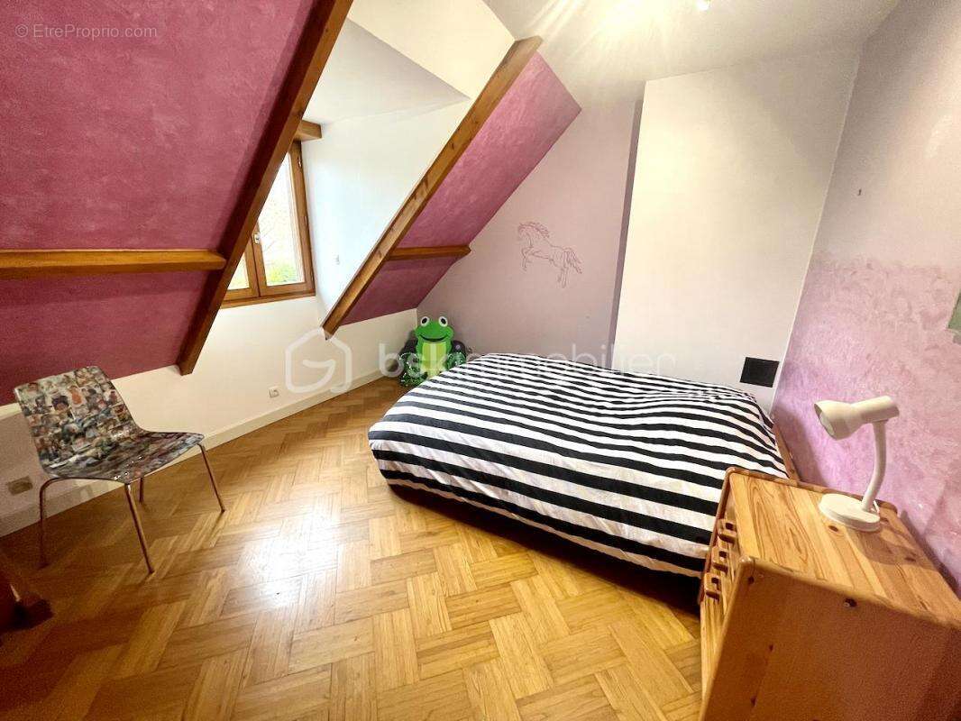 Maison à VILLIERS-SUR-ORGE