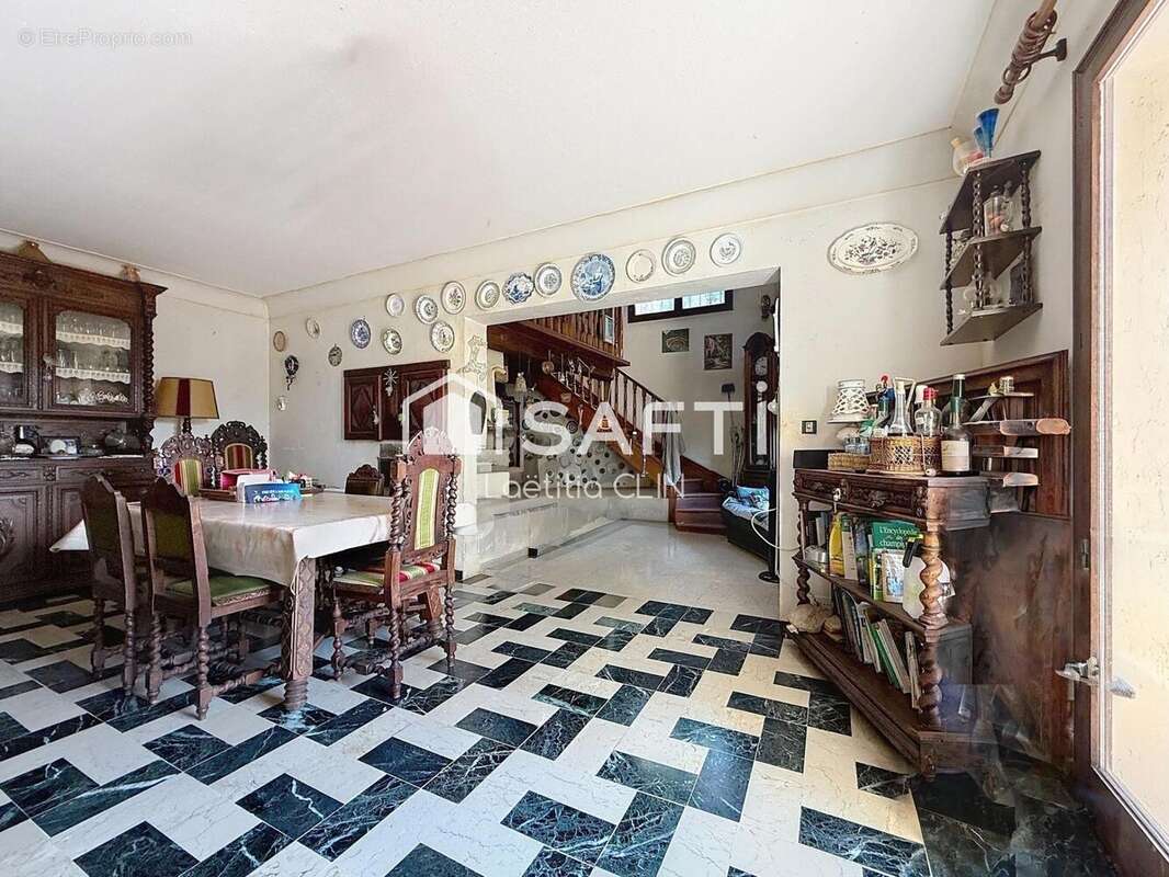 Photo 2 - Maison à SAINT-RAPHAEL