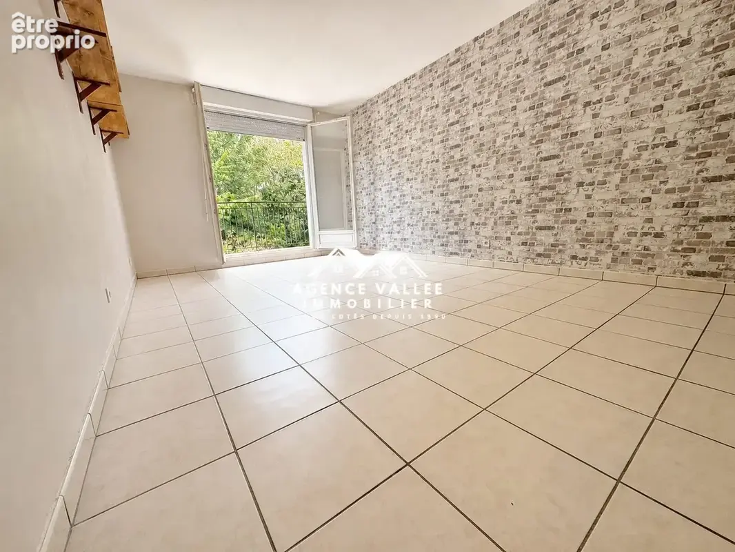 Appartement 63 m² à Saint-Germain-Les-Corbeil  - photo 3