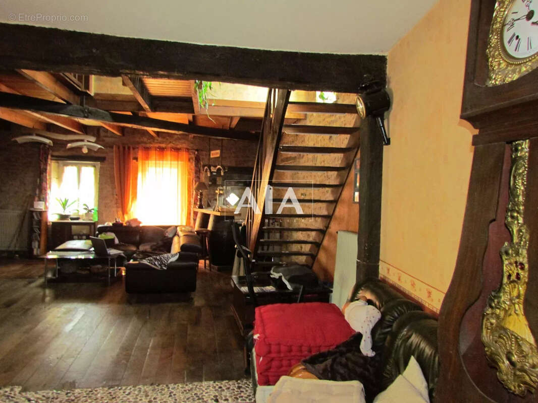 Maison proche de Nanteuil en Vallée - photo 8