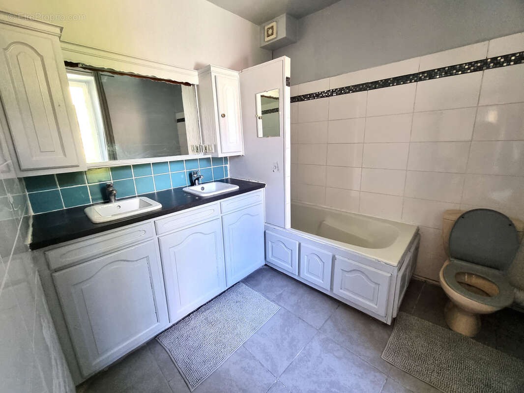 Maison à LE MEE-SUR-SEINE