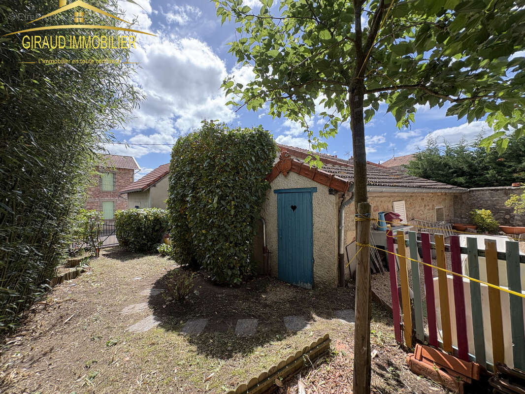 Appartement à CHAUFFAILLES