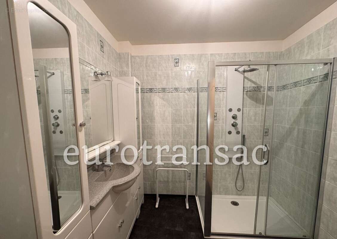 Maison à NEZIGNAN-L&#039;EVEQUE