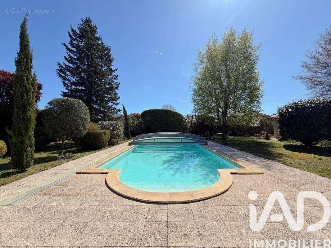 Photo 2 - Maison à MARCHEPRIME