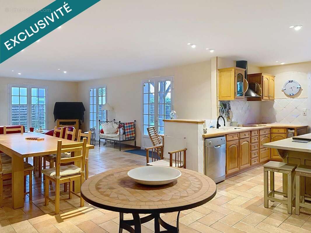 Photo 2 - Maison à SAINT-HILAIRE-LA-FORET