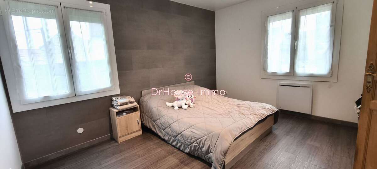 Maison à MARCOUSSIS