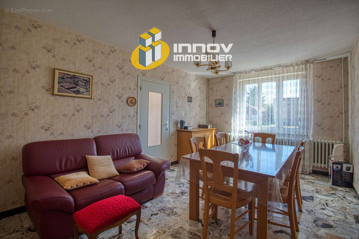 Maison à SAINT-MAURICE-EN-RIVIERE