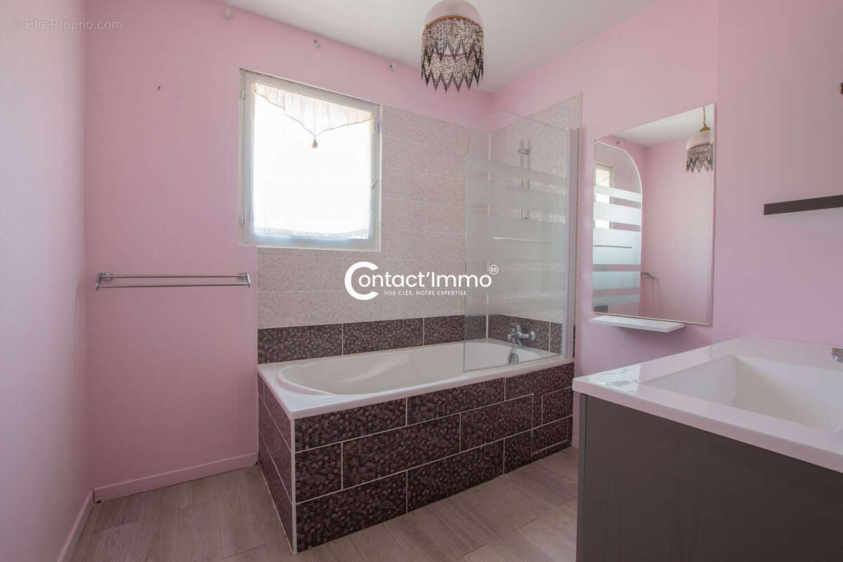 Maison 116 m² à Sauviat  - photo 9