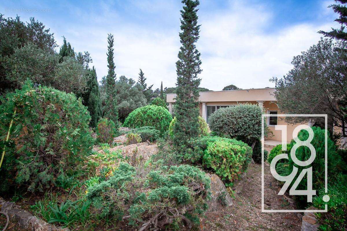 Maison à LA SEYNE-SUR-MER