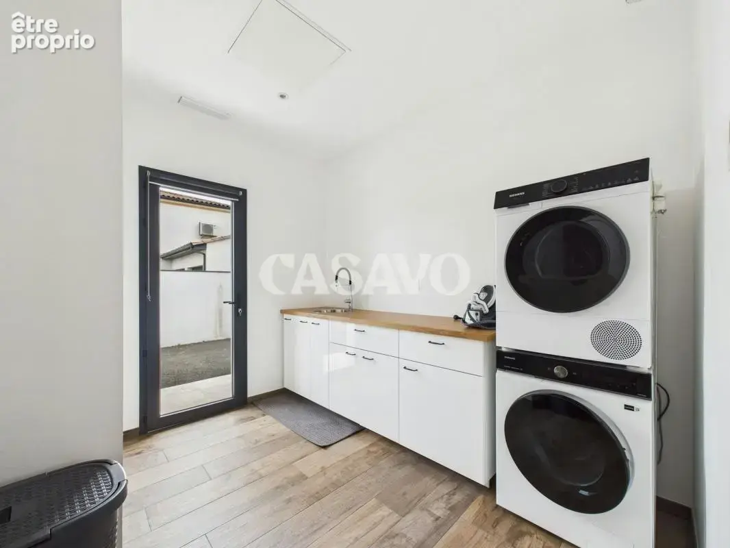 Vente Maison 11 pièces de 286m² - 33210 Coimères - photo 12