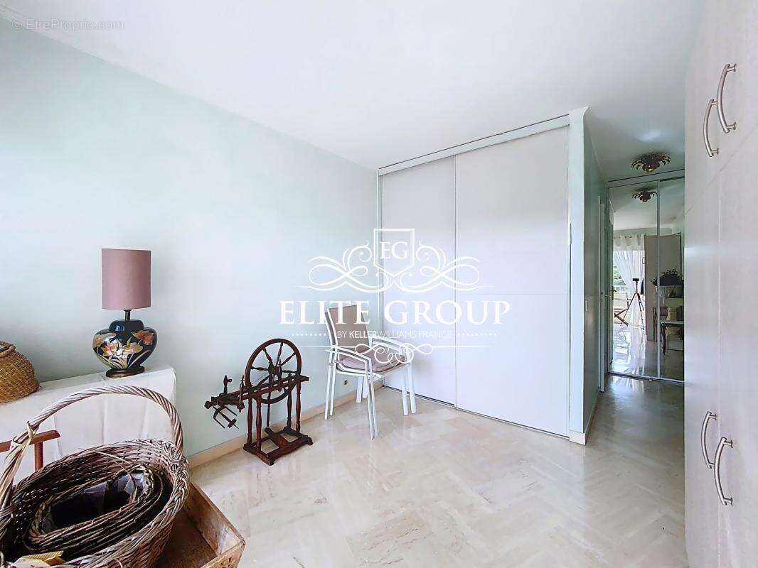 Appartement à LE CANNET