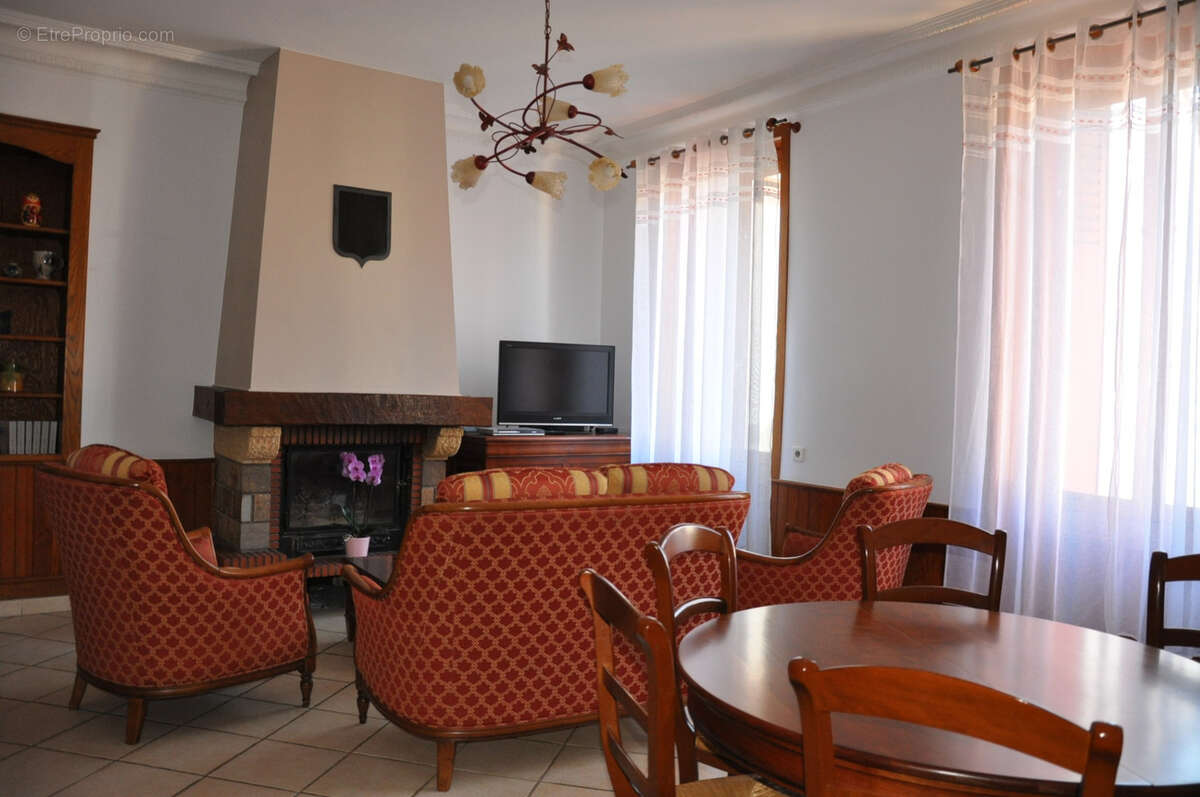 Maison à LE BREUIL