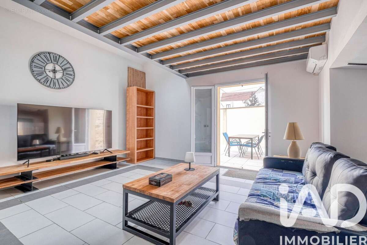 Maison 217 m² à Vendrest  - photo 7