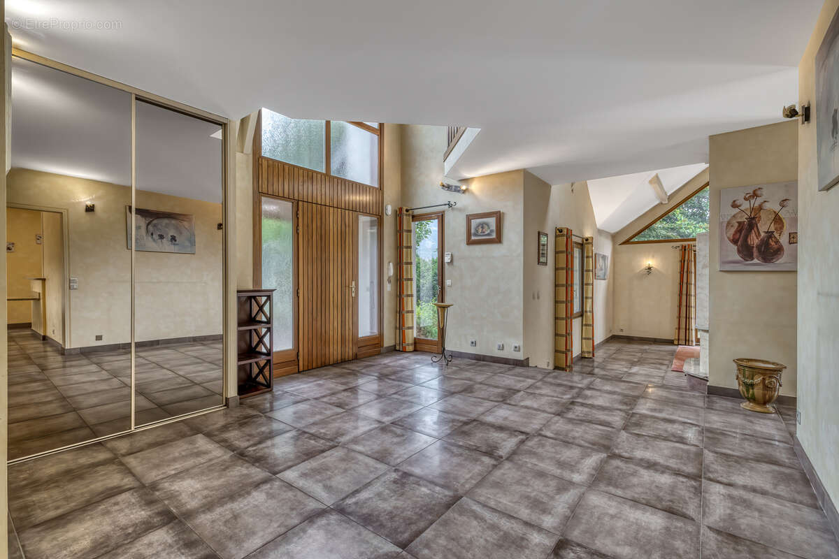 Maison à LA RAVOIRE