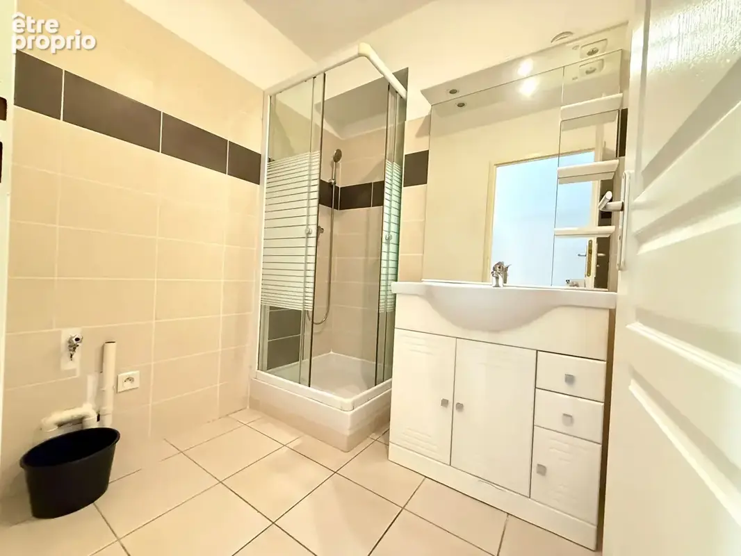 Appartement en rez-de-jardin avec terrasse et place de parking privative63,65 - photo 7