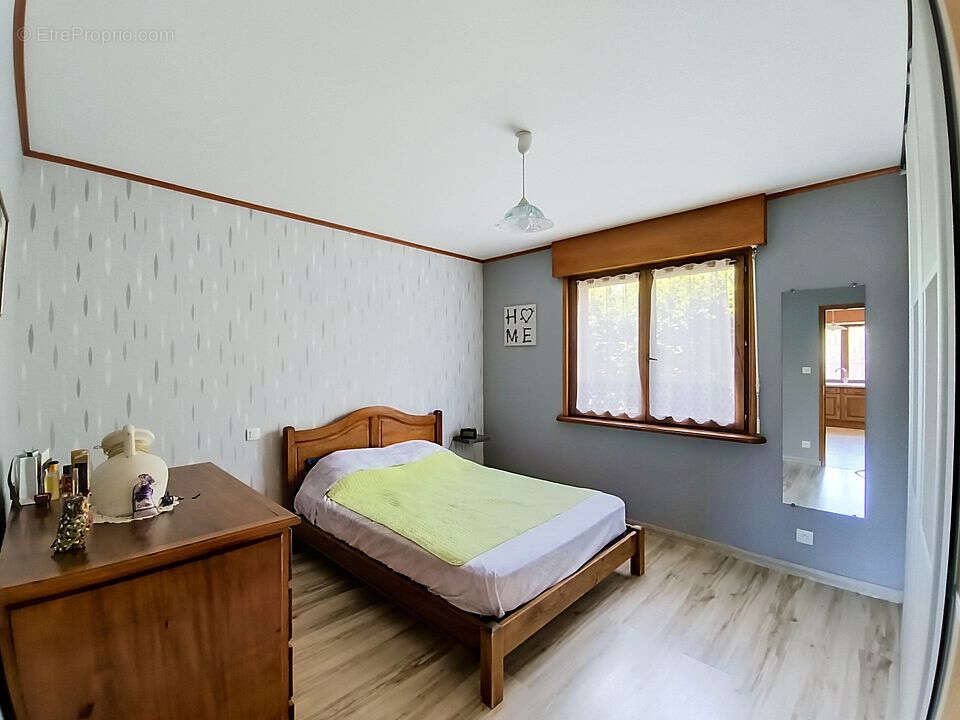 Plain-pied individuel Hergnies 5 pièces 126 m2 potentiel 216 m² - photo 6