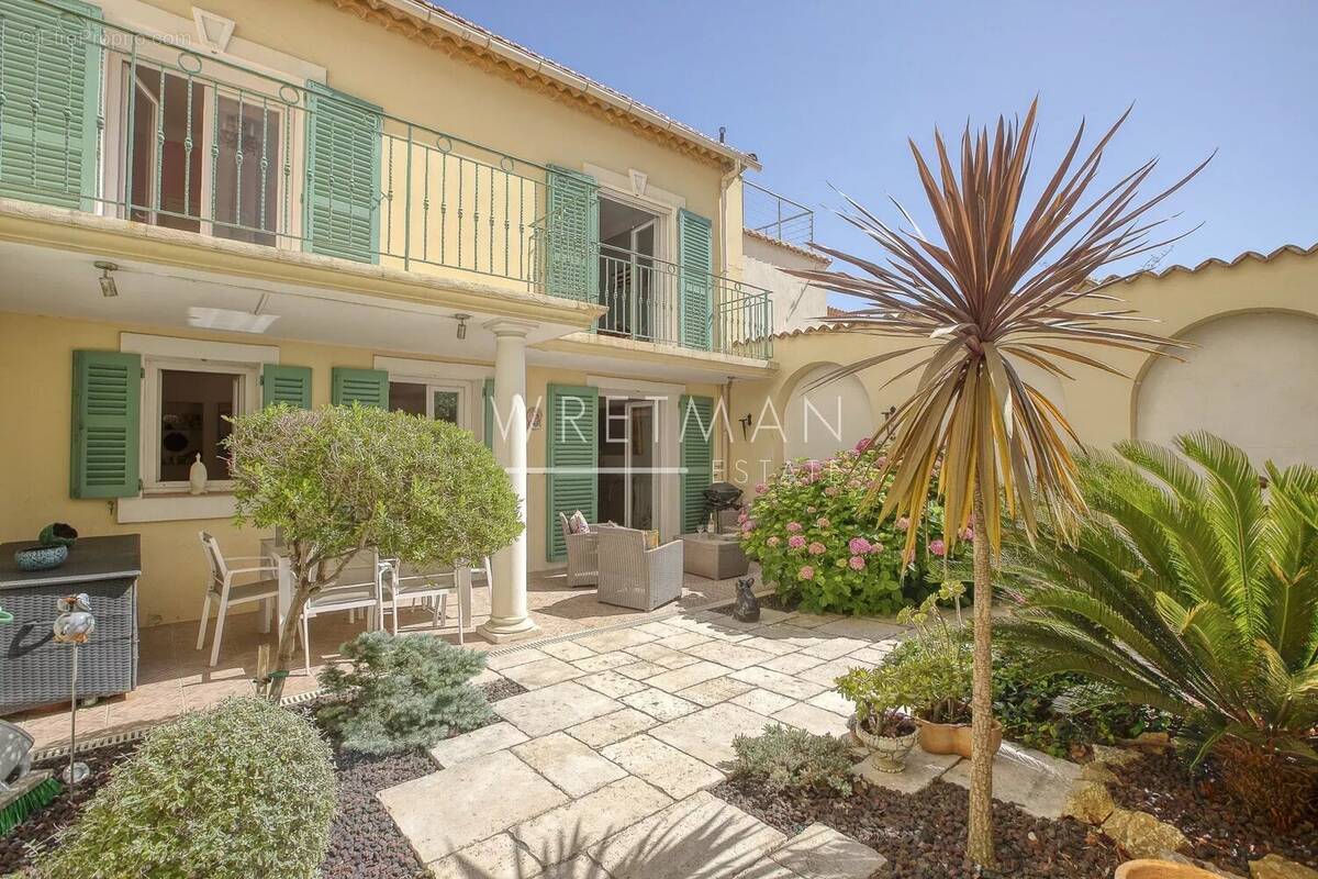 Maison à CANNES