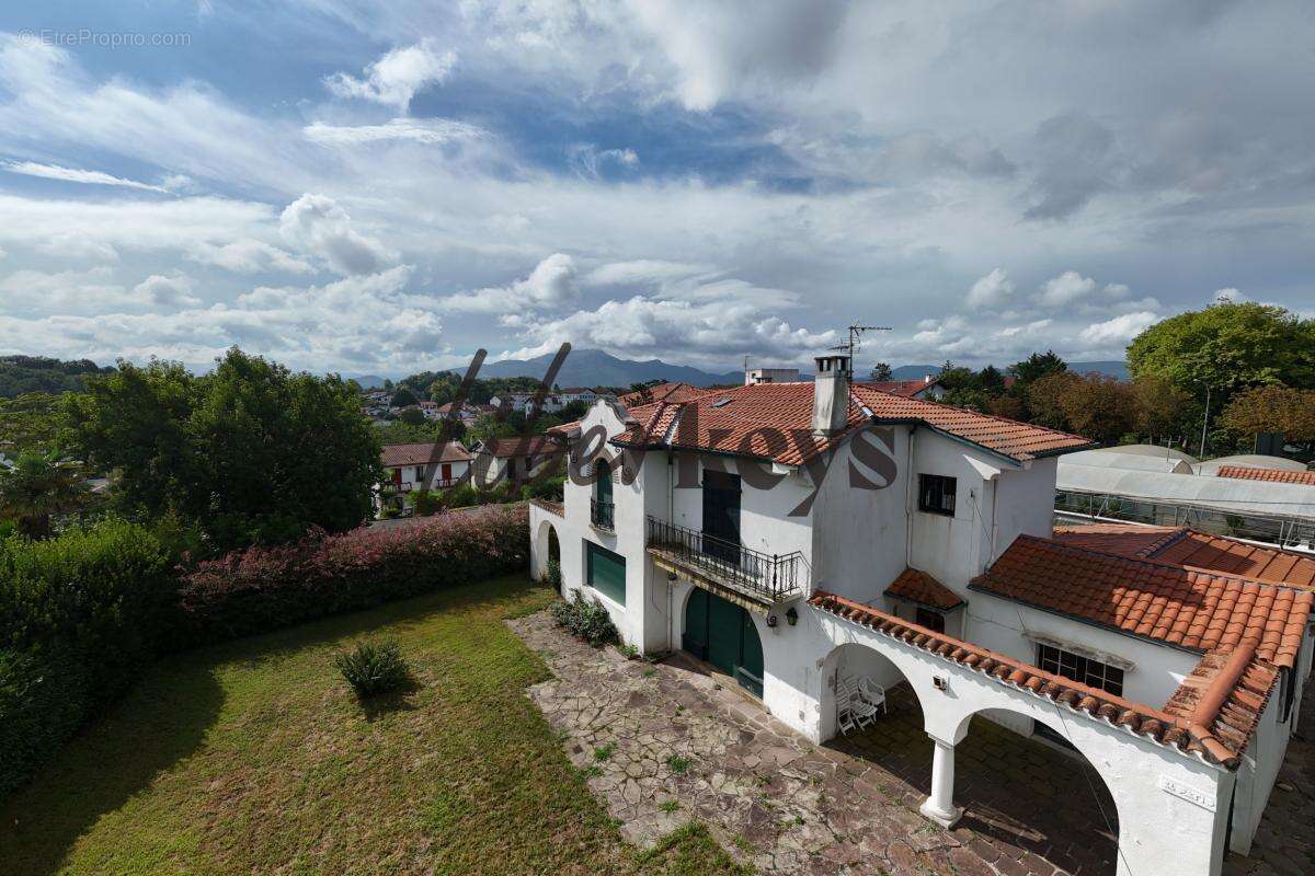Maison à SAINT-JEAN-DE-LUZ