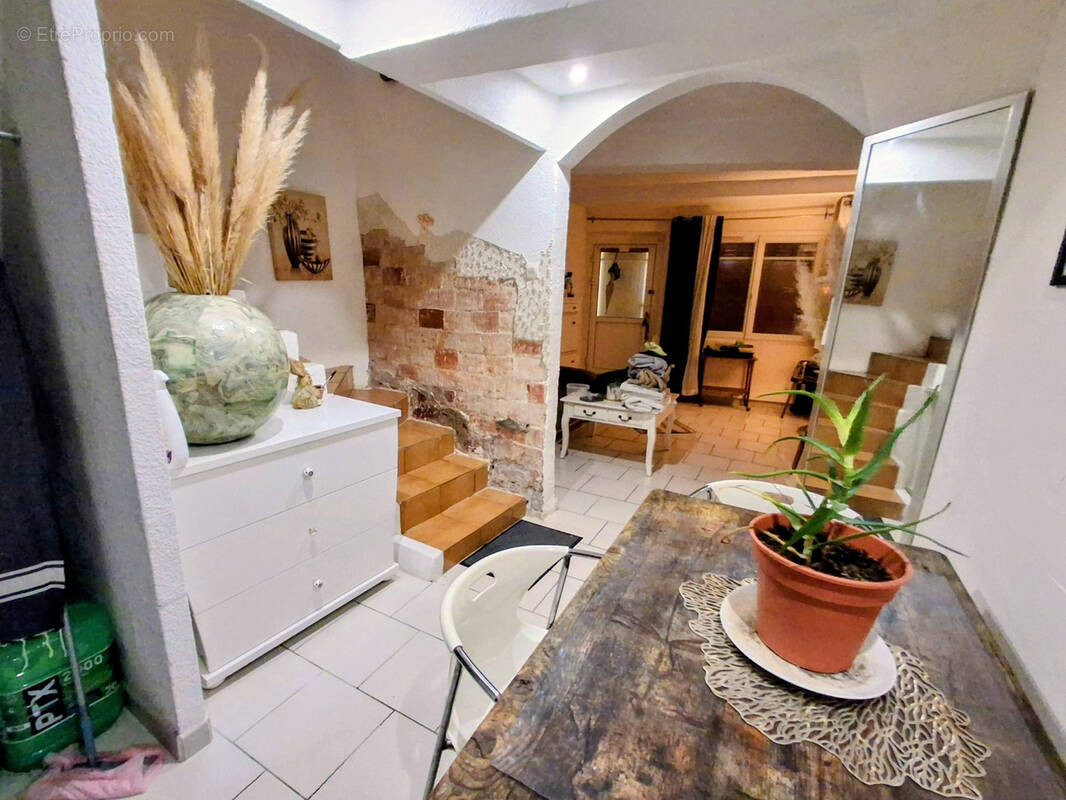 Maison à CUXAC-D&#039;AUDE