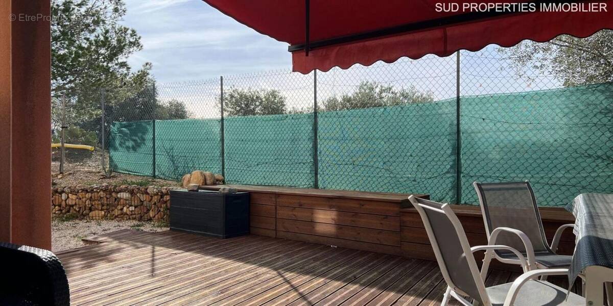 Appartement à SAINT-ESTEVE