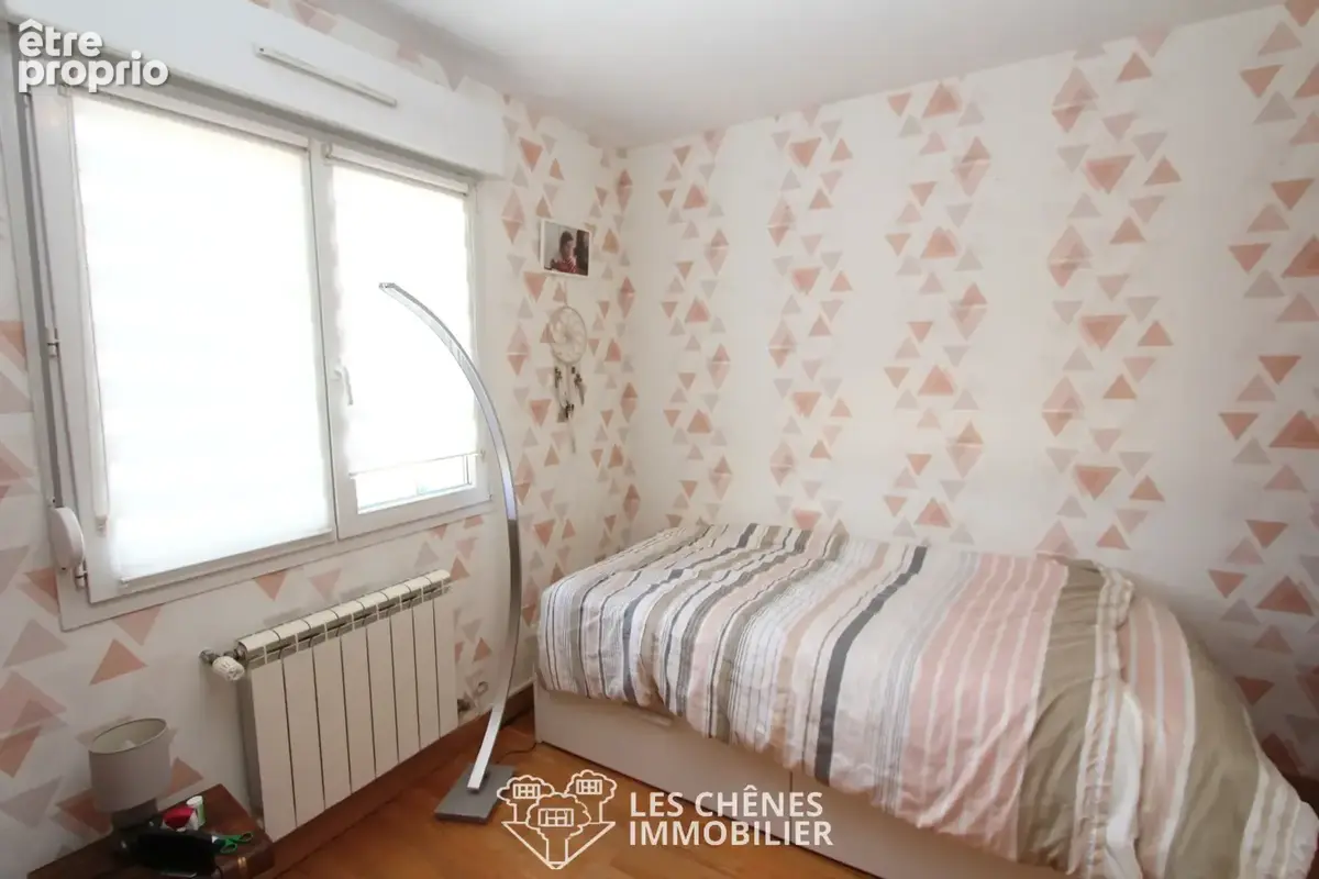 Maison de plain-pied   90 m2   terrain de 6.81ares   garage - photo 7