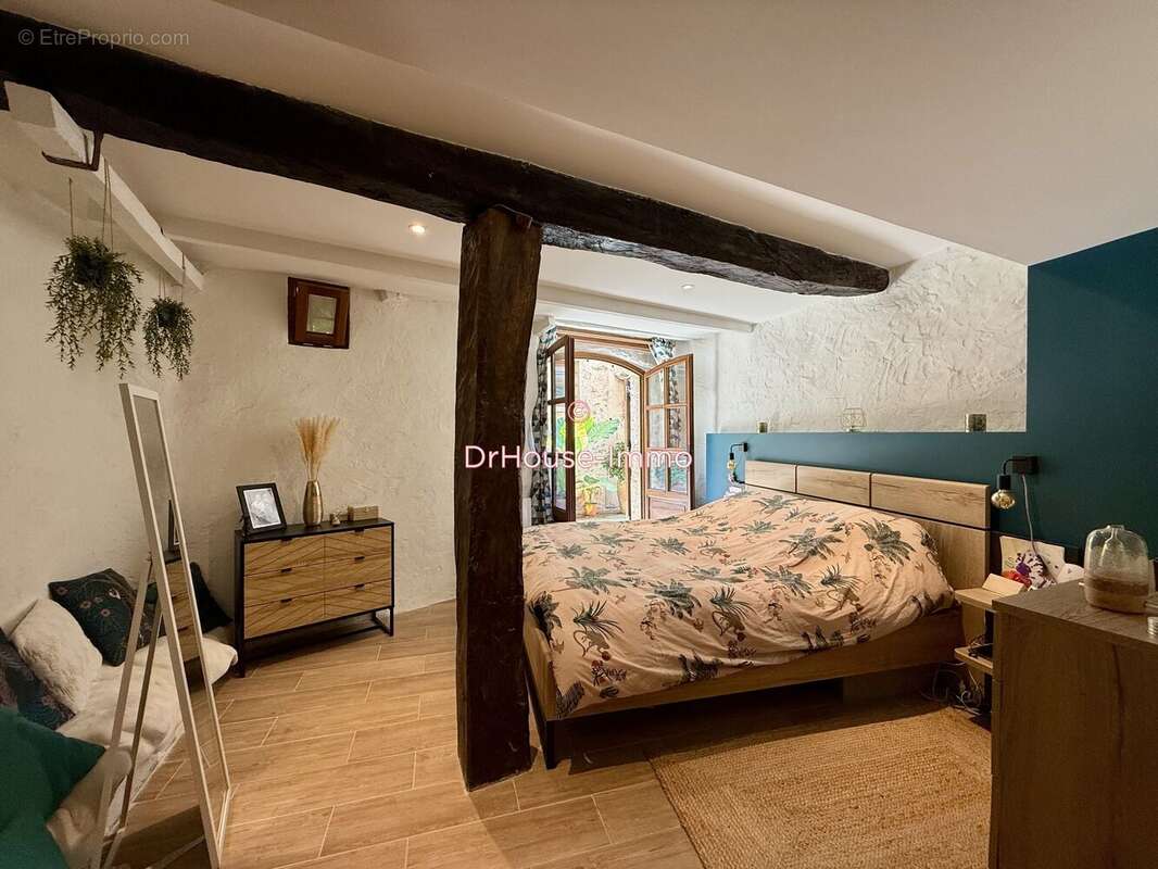 Maison à SAINT-JEANNET