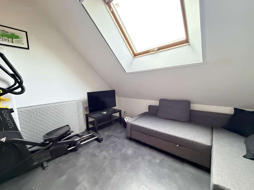 Maison 156 m² à Donges  - photo 9