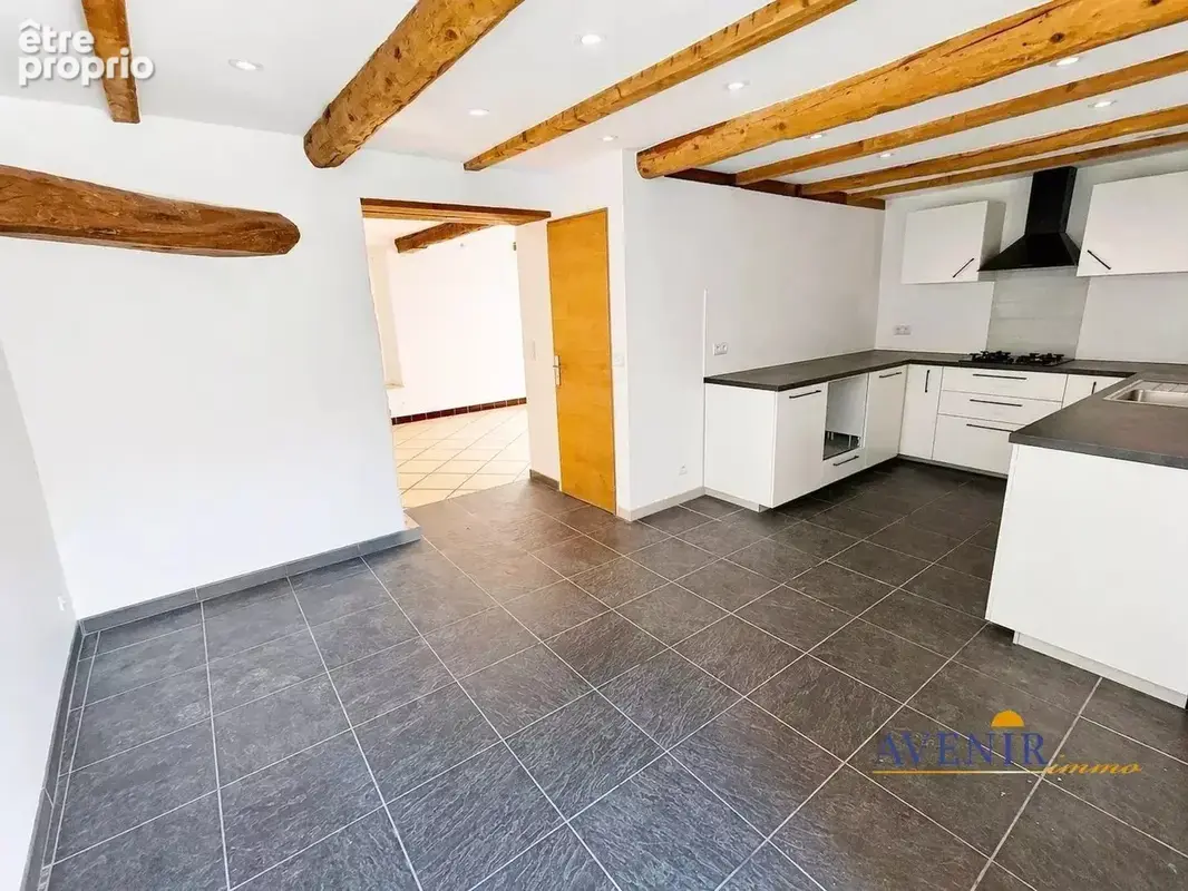 Maison 7 pièces 148 m² à vendre à Plan-De-Cuques (13380) - photo 4