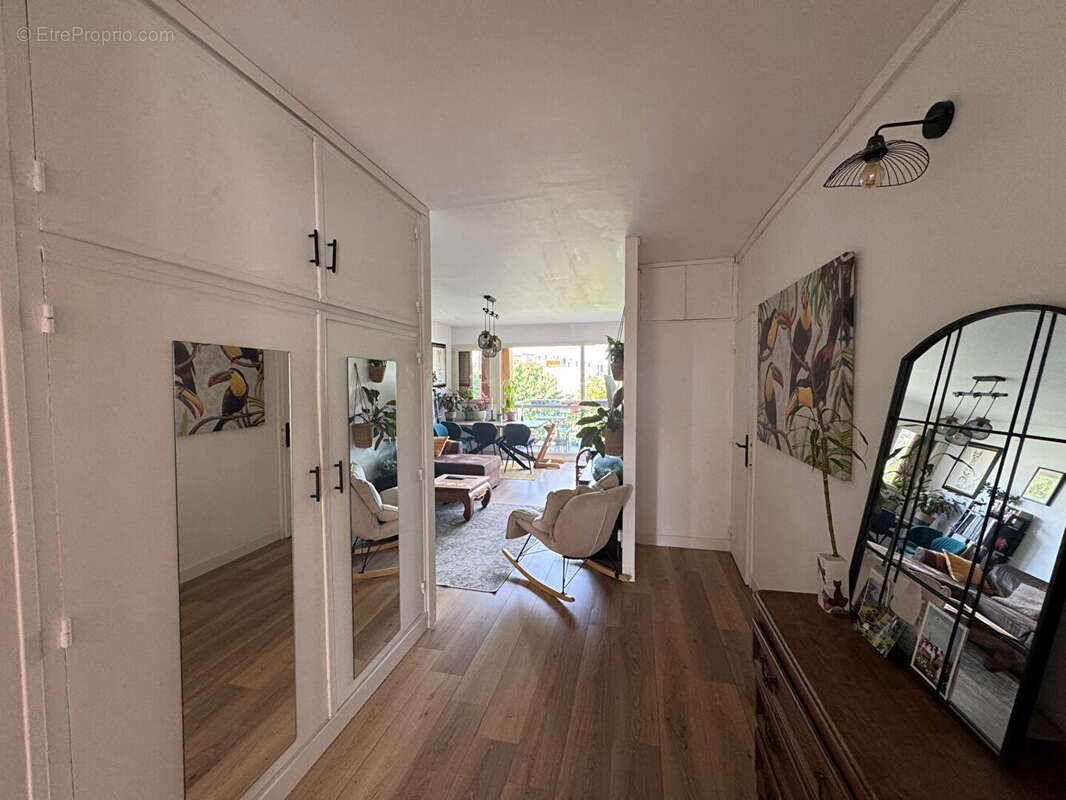 Appartement à CHAVILLE